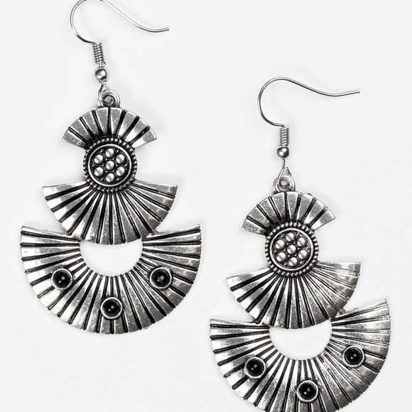 Paparazzi Accessories - Picture 5 of 8